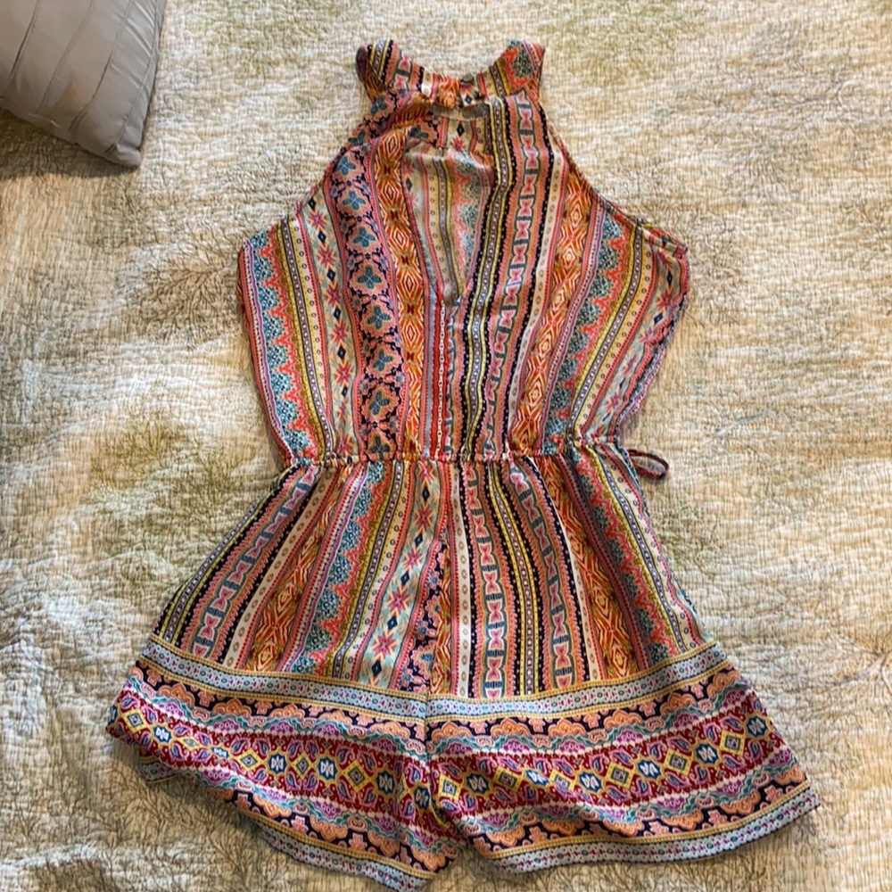 Romper - Picture 2 of 2